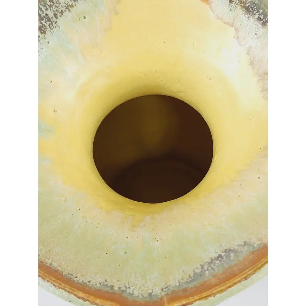 Vase Art Pottery Height 7